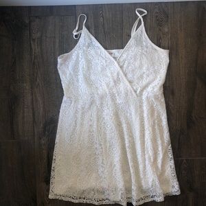 Mossimo White Flower Lace Dress